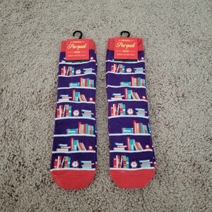 1 Pair Of Womens Parquet Crew Socks - Size 9-11 (BRAND NEW WITH TAGS!)